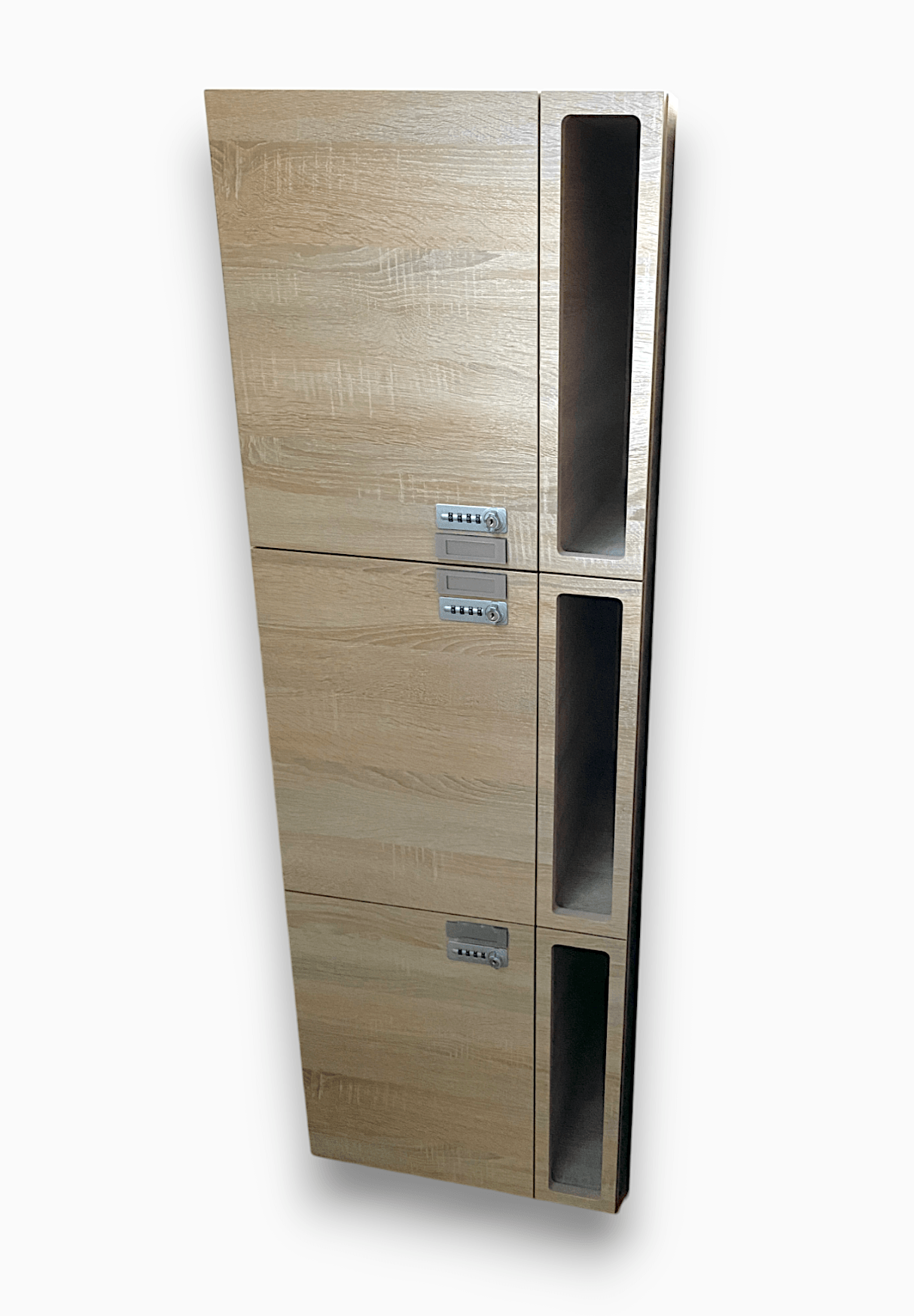 3x wall-mounted wooden lockers with key and code locking system - Second hand quality "Storage" - Relieve Furniture