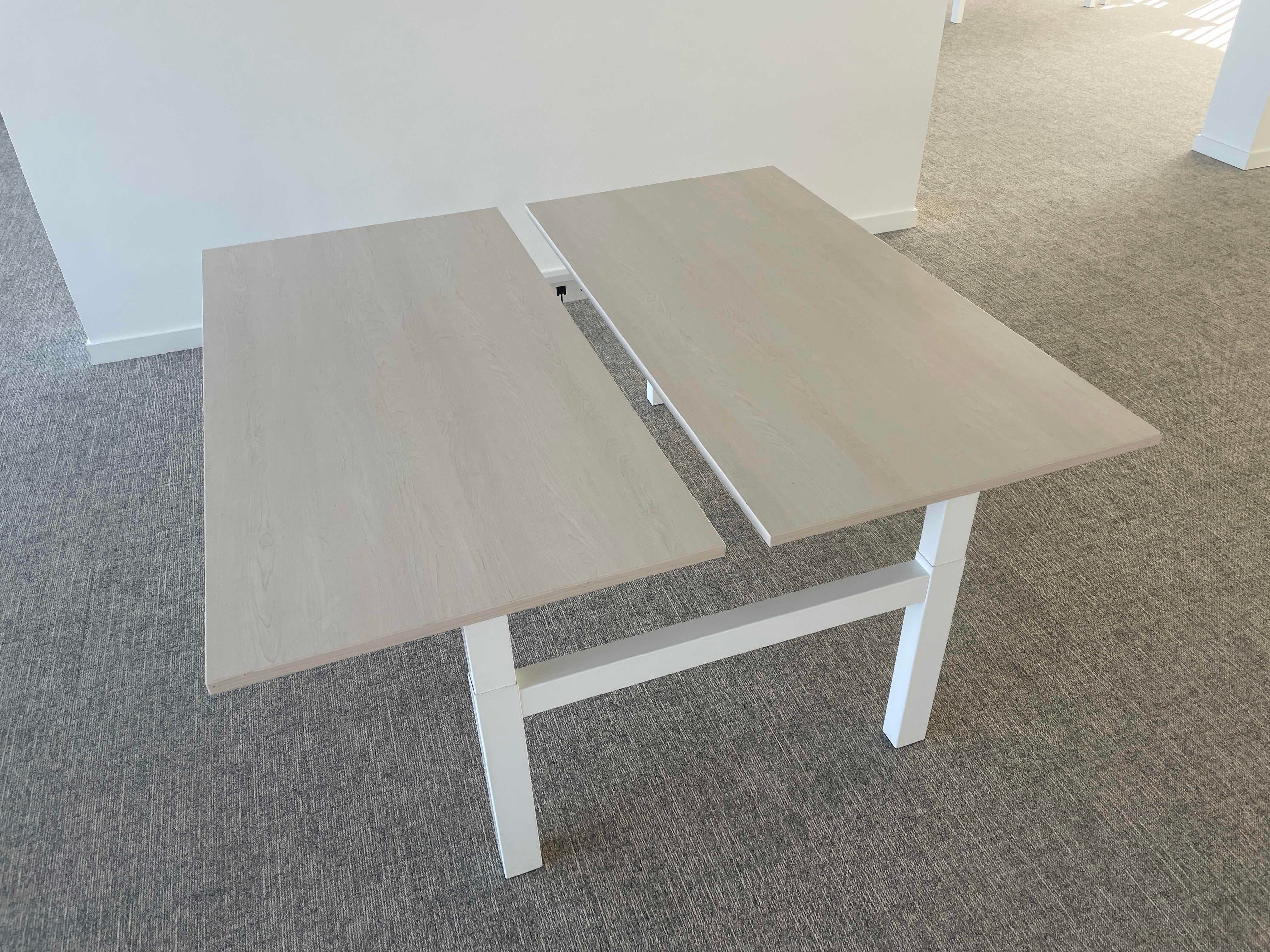 Markant duo desk 160x 160cm