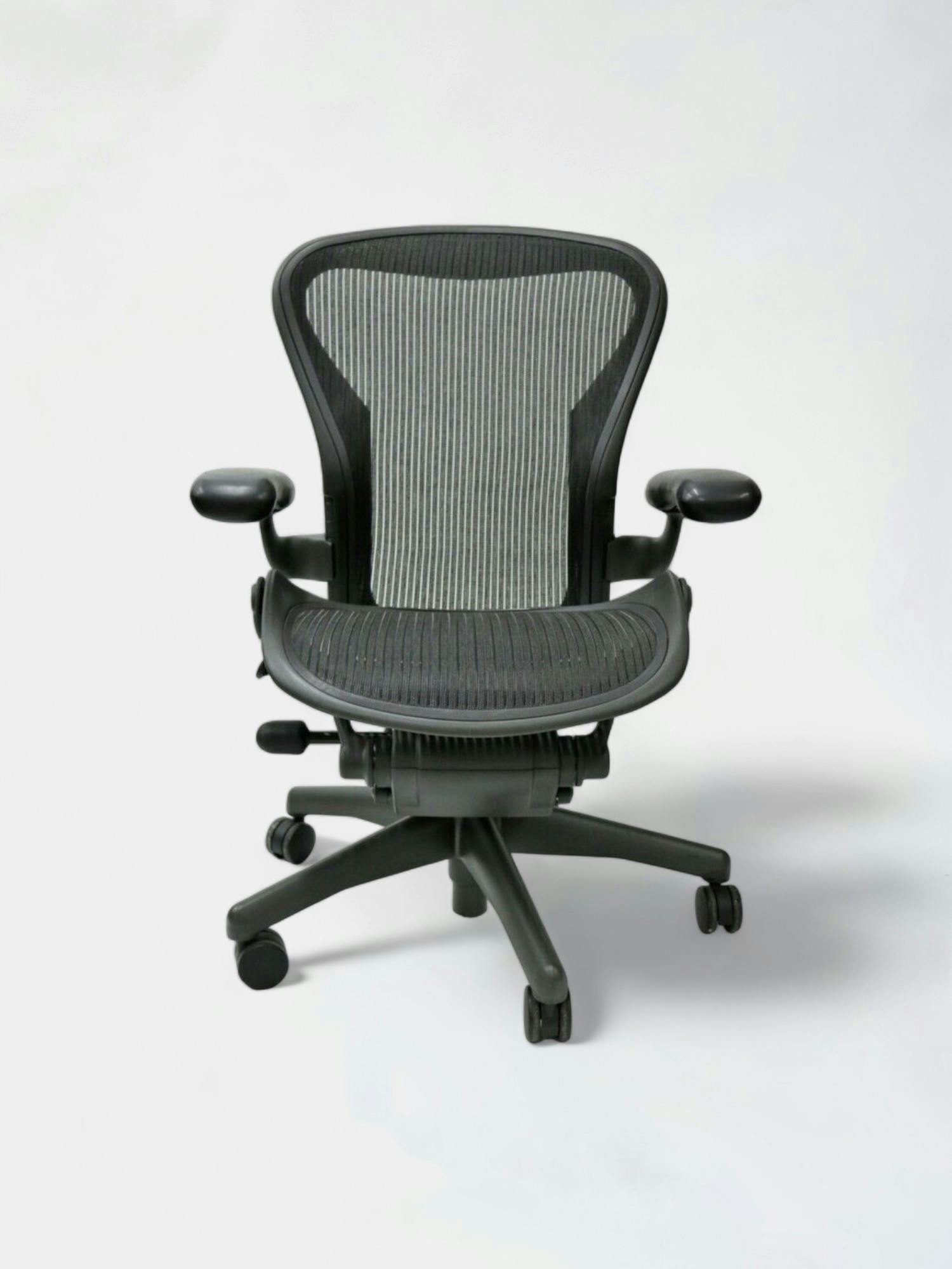 Herman Miller Aeron Classic Basic Graphite black mesh office chair size B - Relieve Furniture