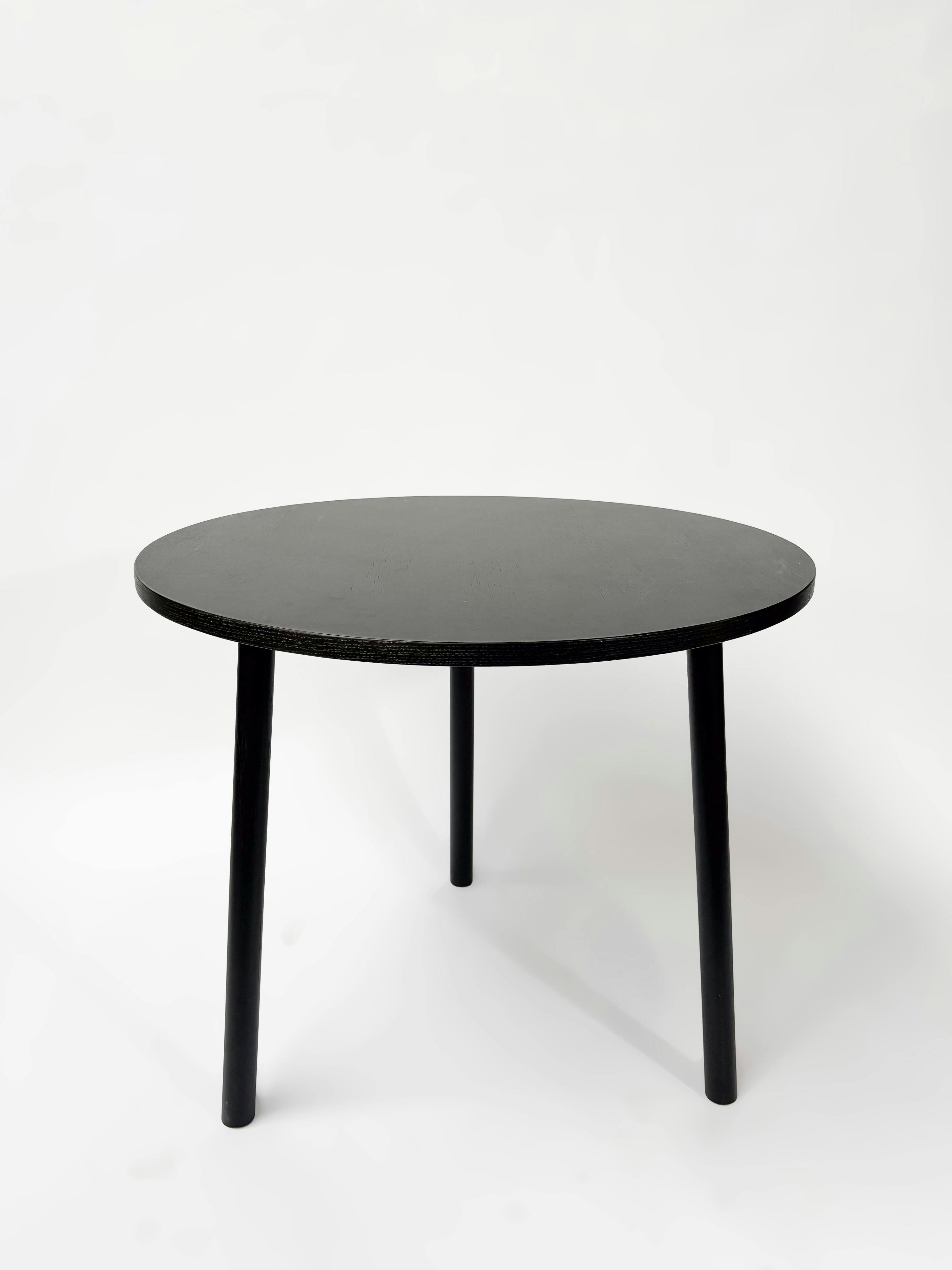 CRUSO Black Wooden Round Table - 90cm - Relieve Furniture