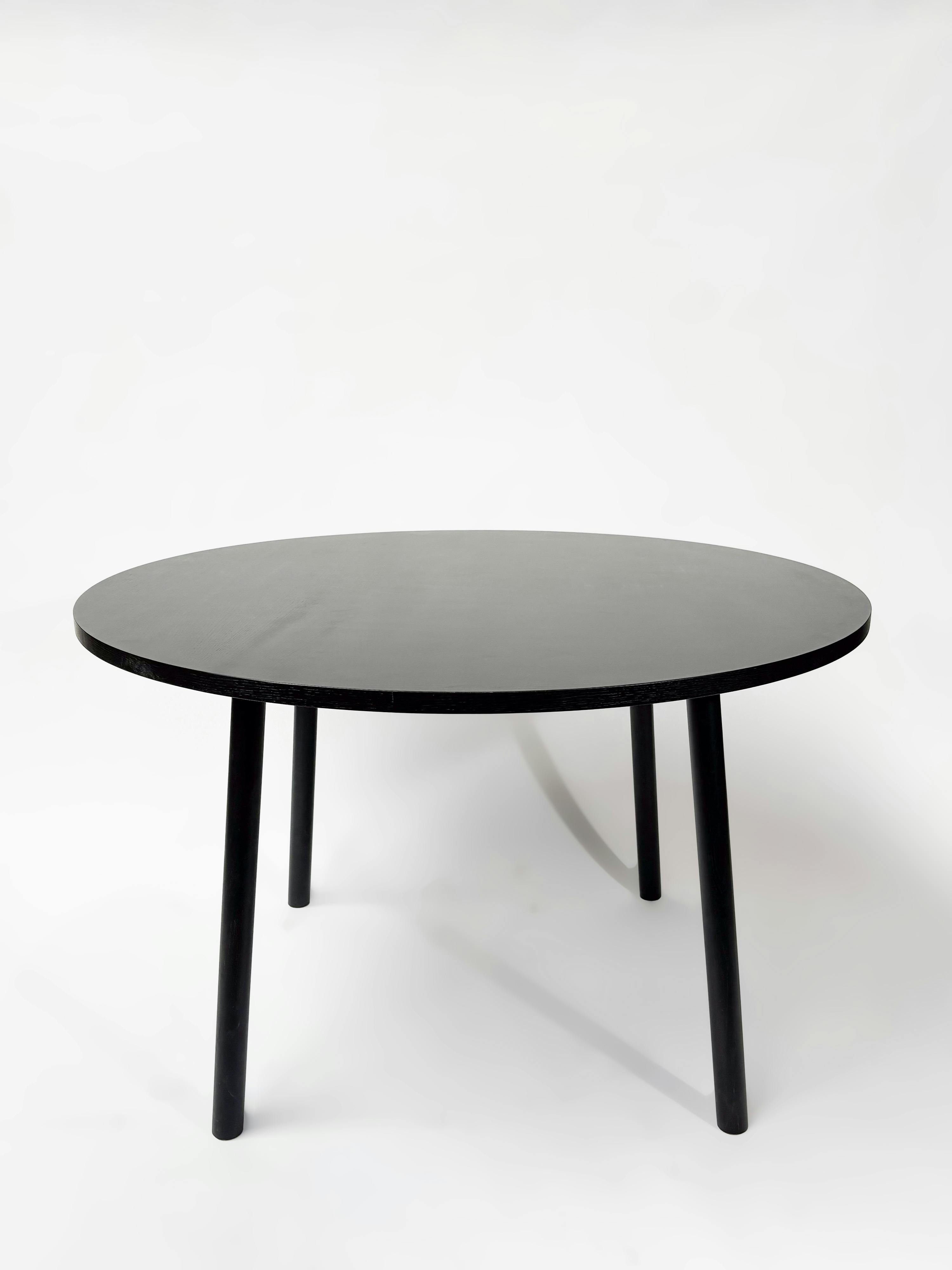 CRUSO Zwarte Houten Tafel - 120cm - Relieve Furniture