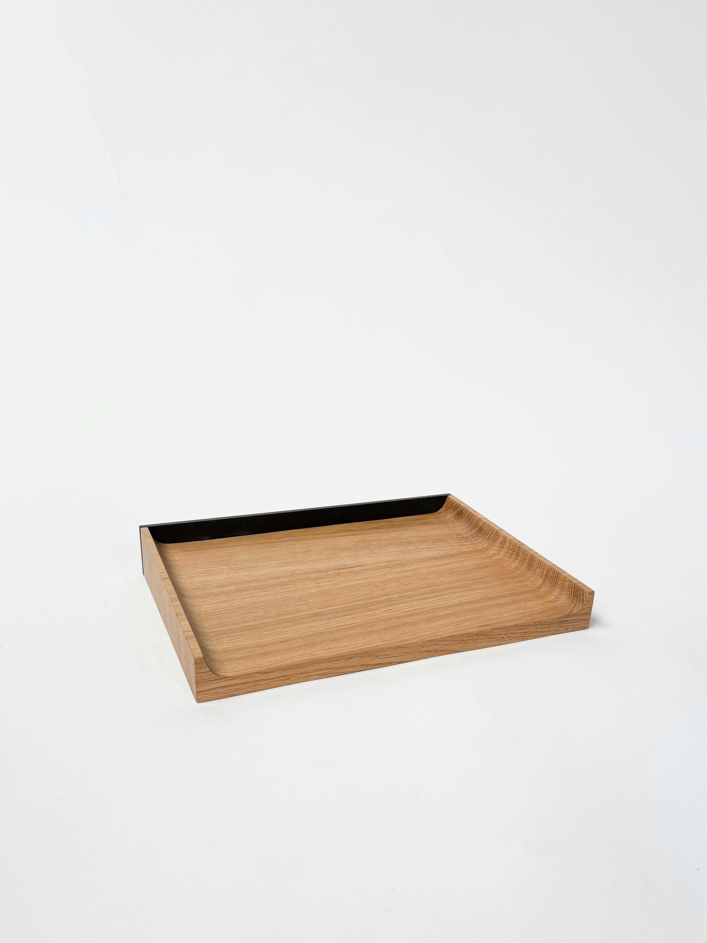 CRUSO Natural Oak Shelf with Black Metal Mount - 30cm - Relieve Furniture