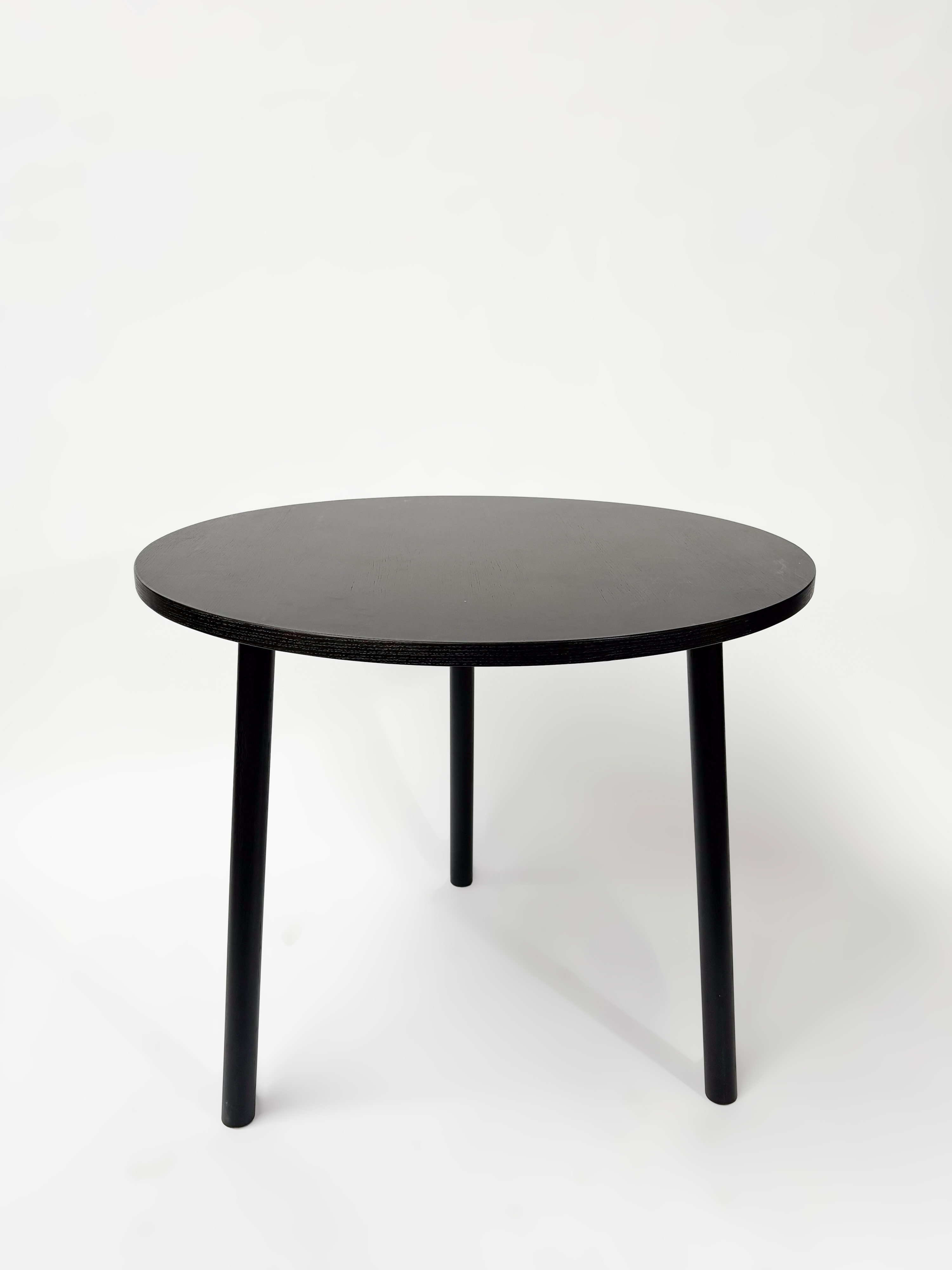 CRUSO Table ronde en bois noir - 90cm