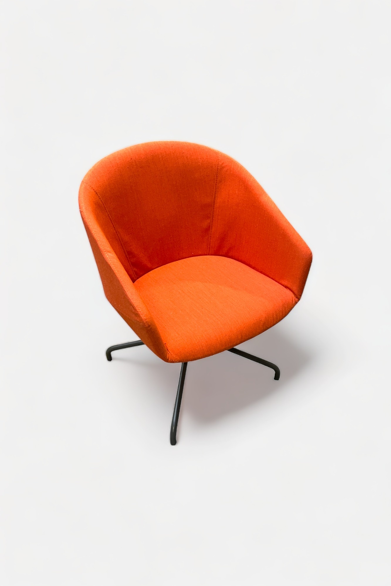 BEJOT Orange sofa/chair on black legs