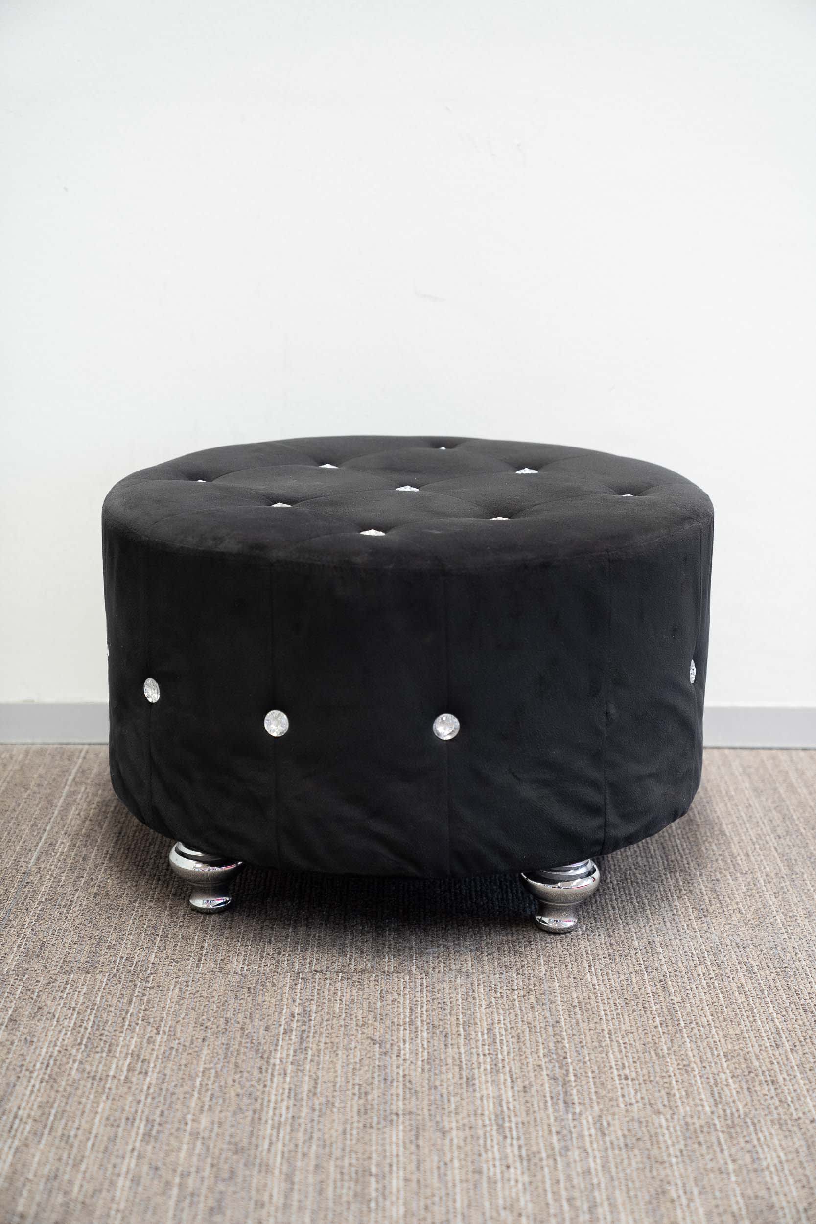 Poufs ronds noirs Kare Design avec des diamants
