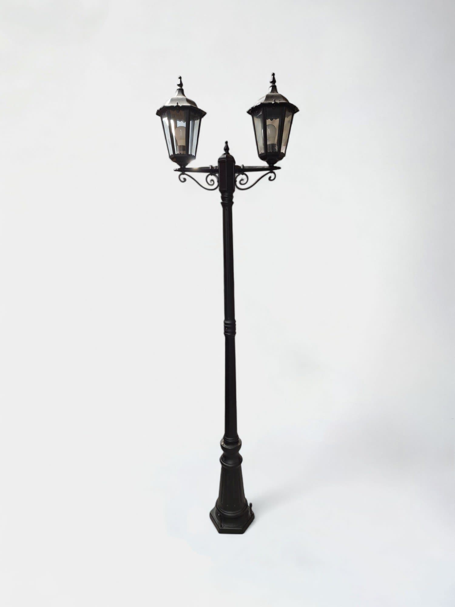 Lampadaire à orienter vers le sol