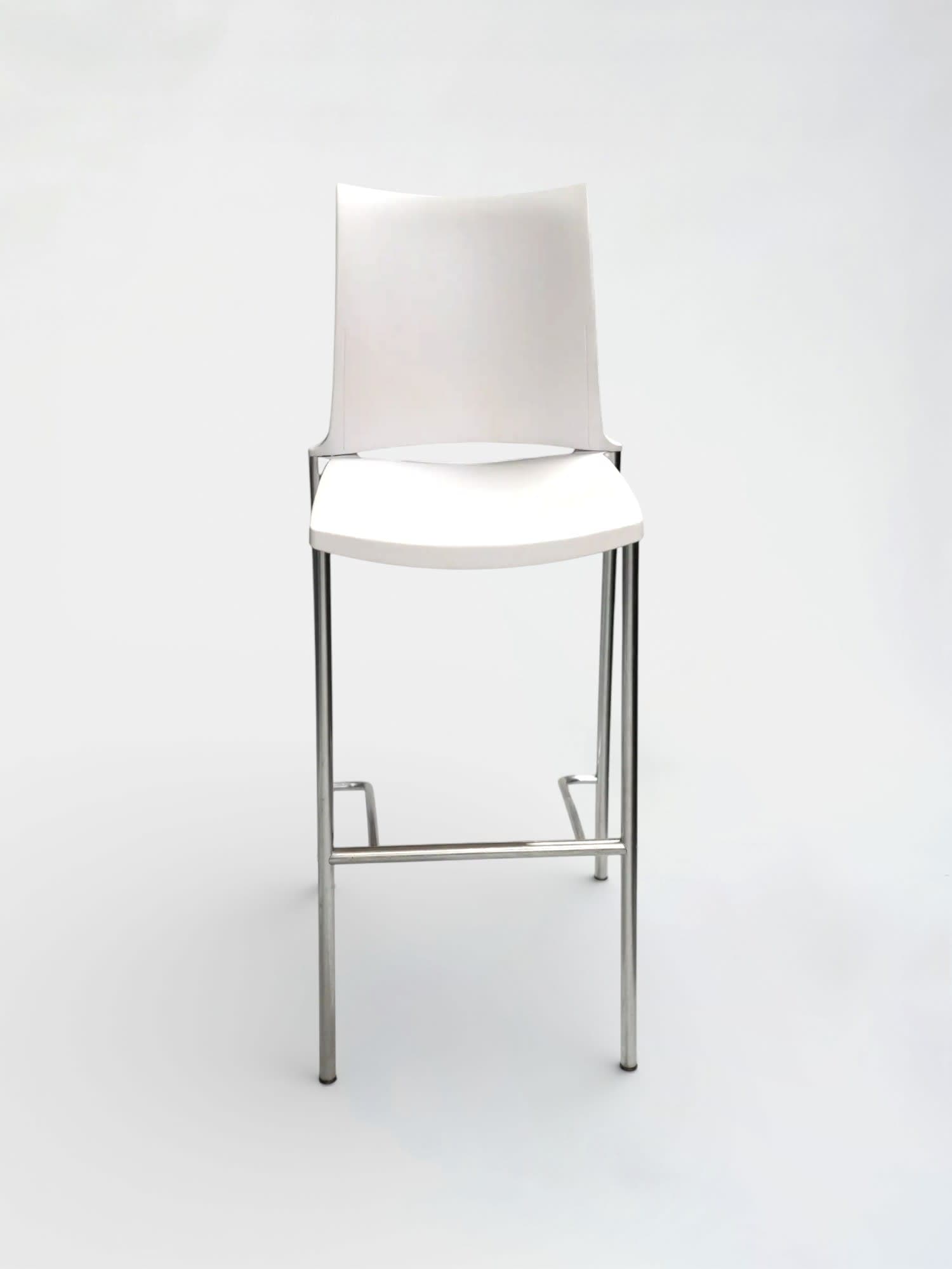 Kusch+Co Chaise de bar haute blanche avec structure chromée et repose-pieds