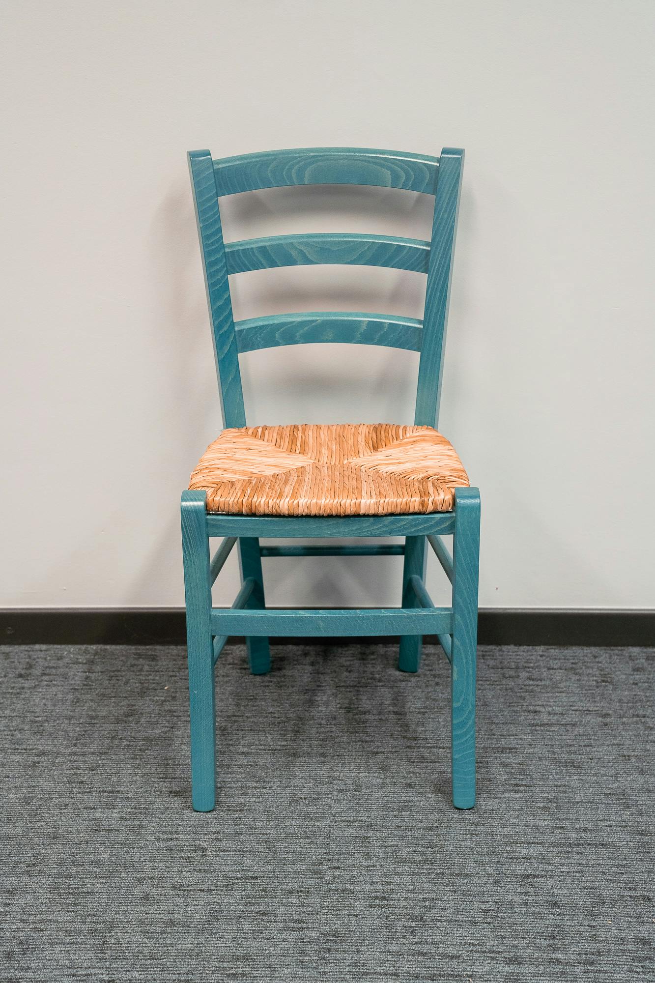 Groen en rieten stoel - Relieve Furniture