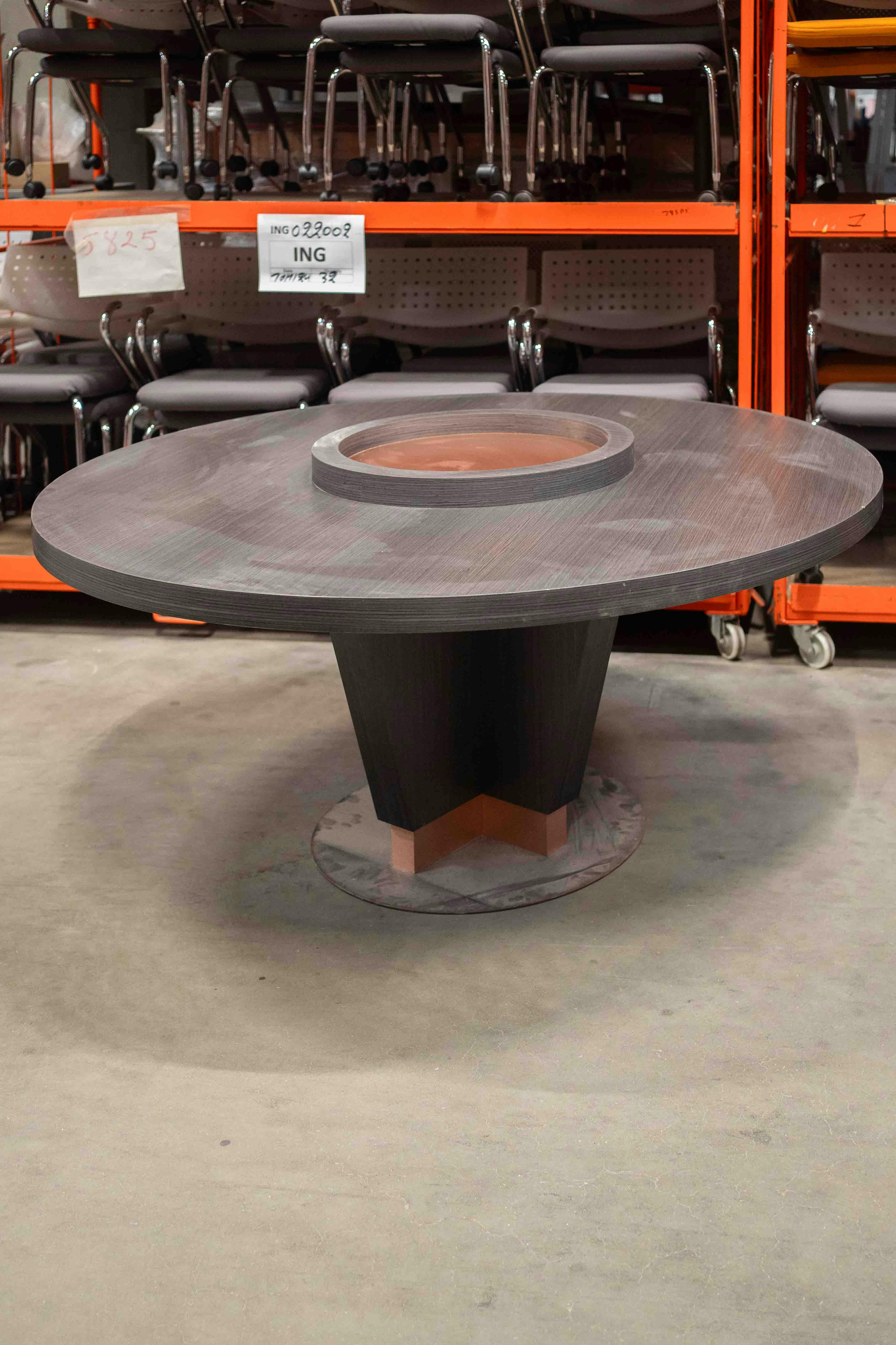 BEFI1407:Ronde-ovale-tafels - Relieve Furniture