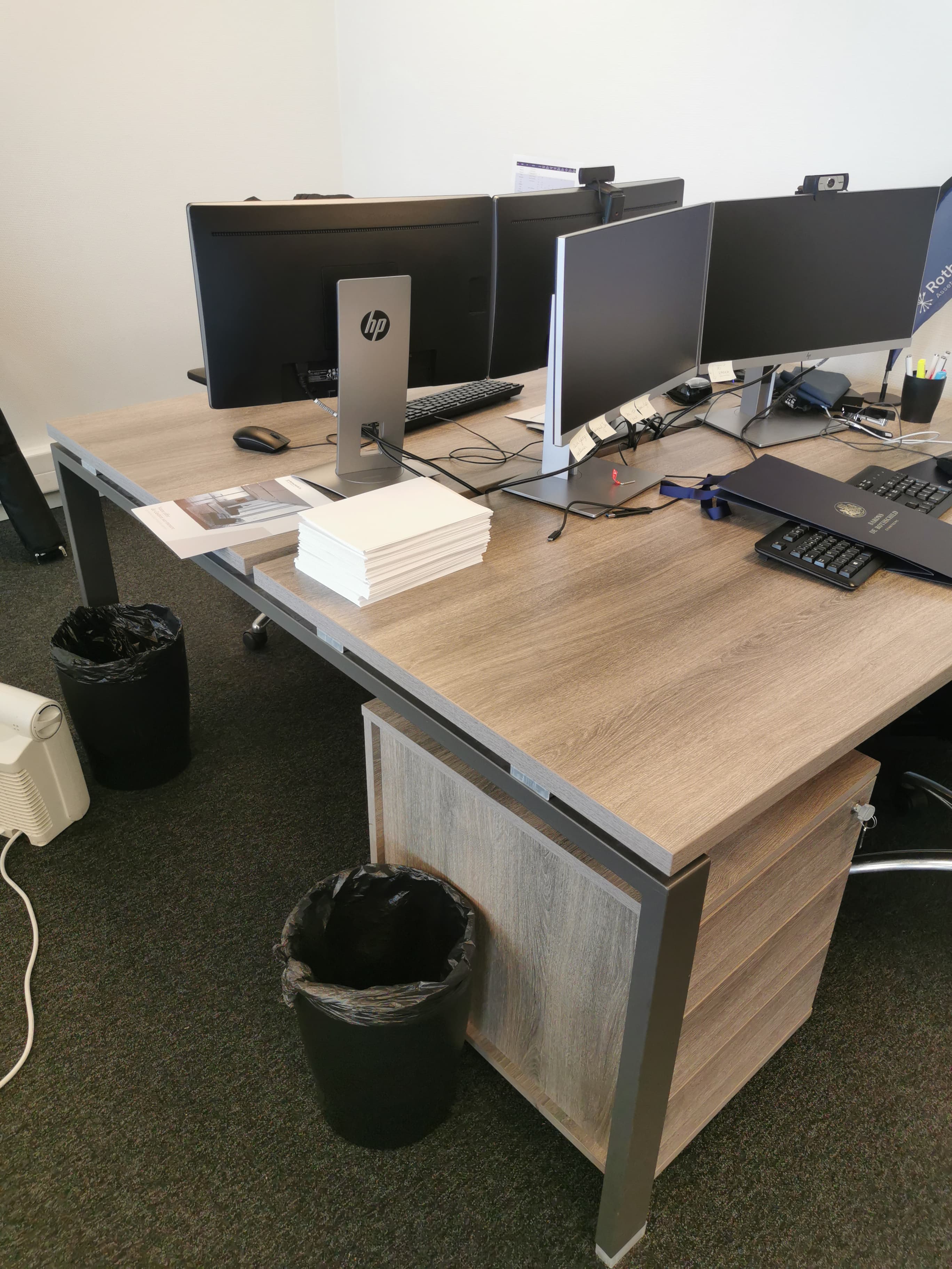 160x160cm double duo desks