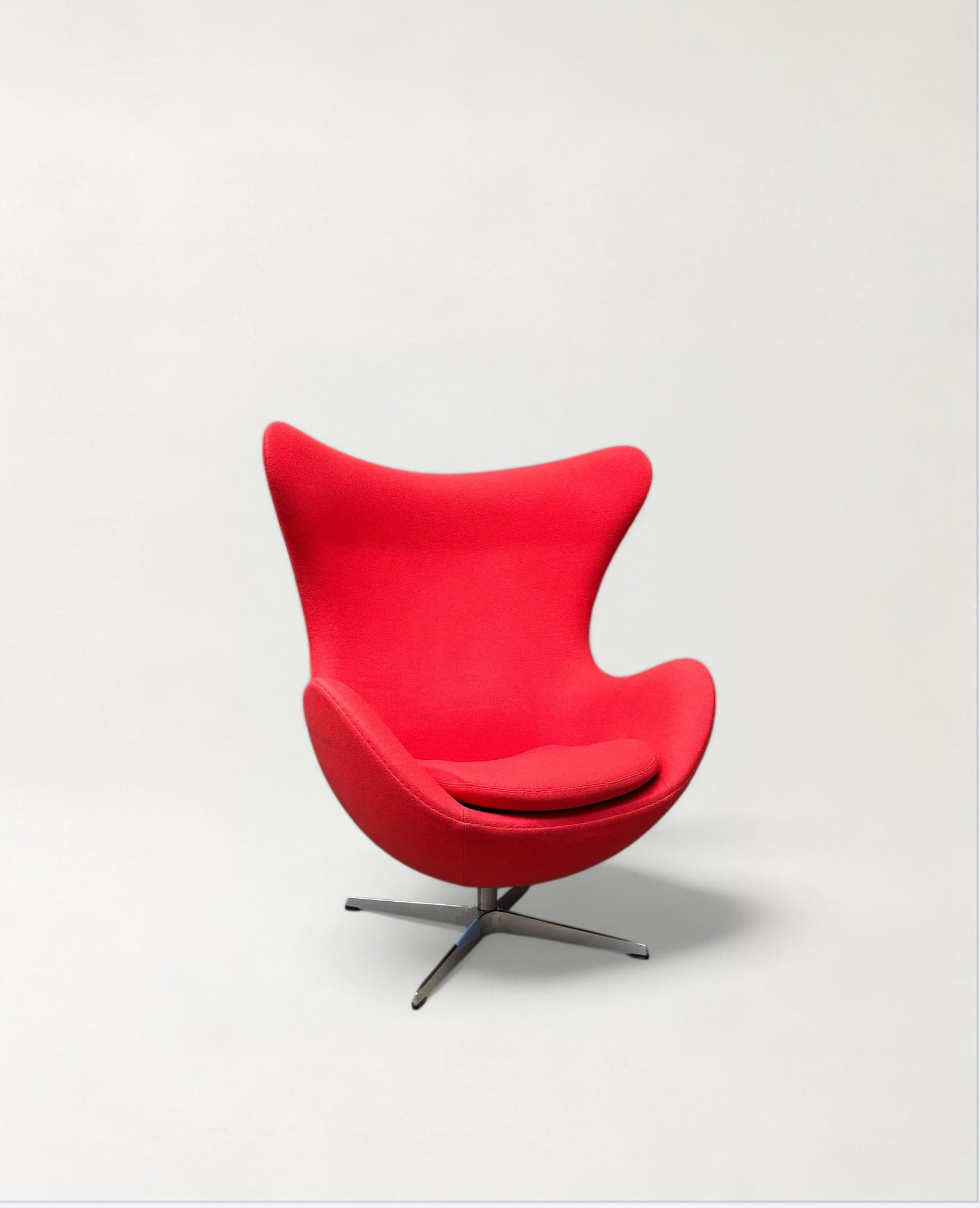 Egg Chair armchair by Arne Jacobsen for Fritz Hansen, 1980s