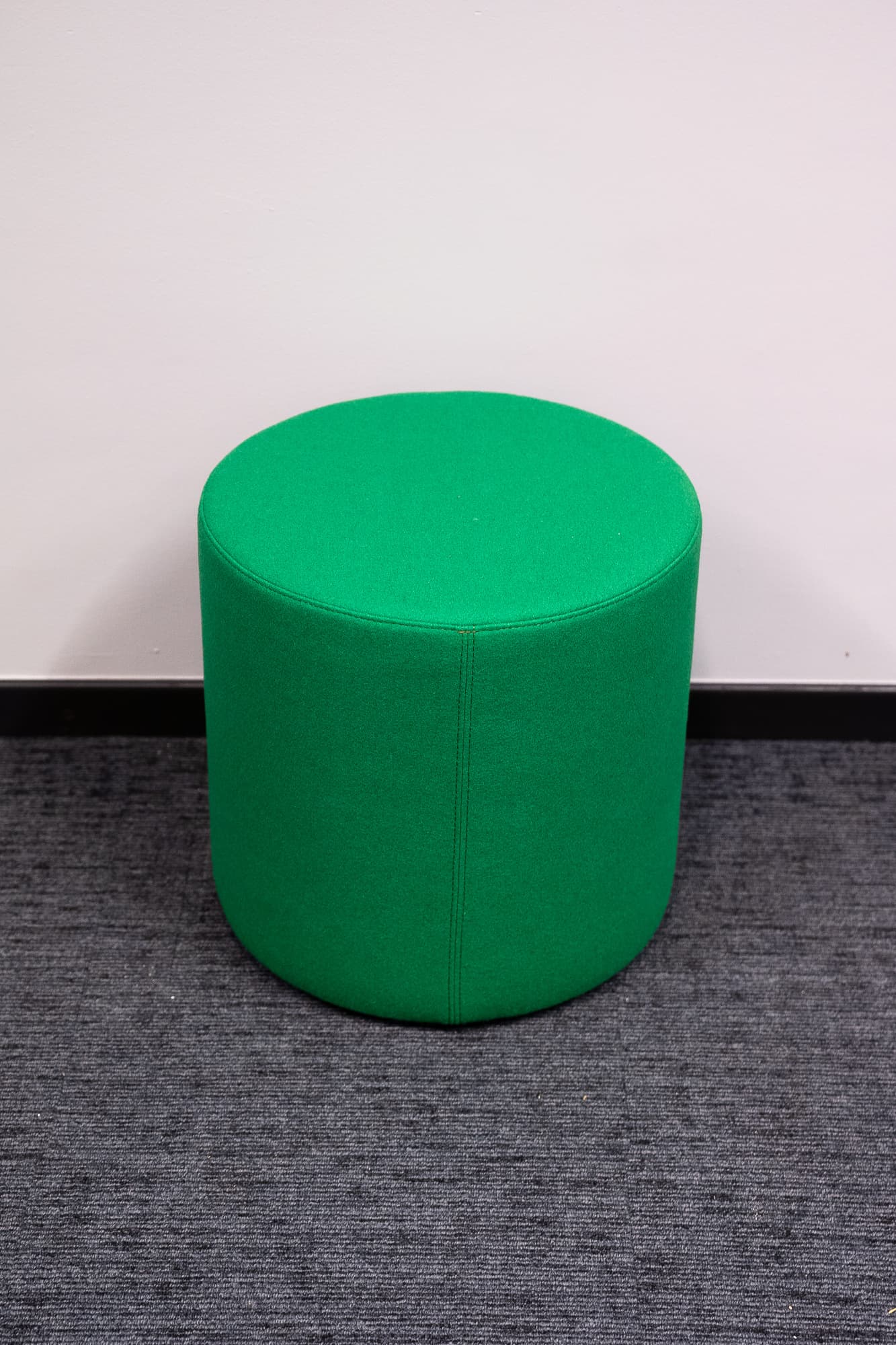 Pouffe round lawn green