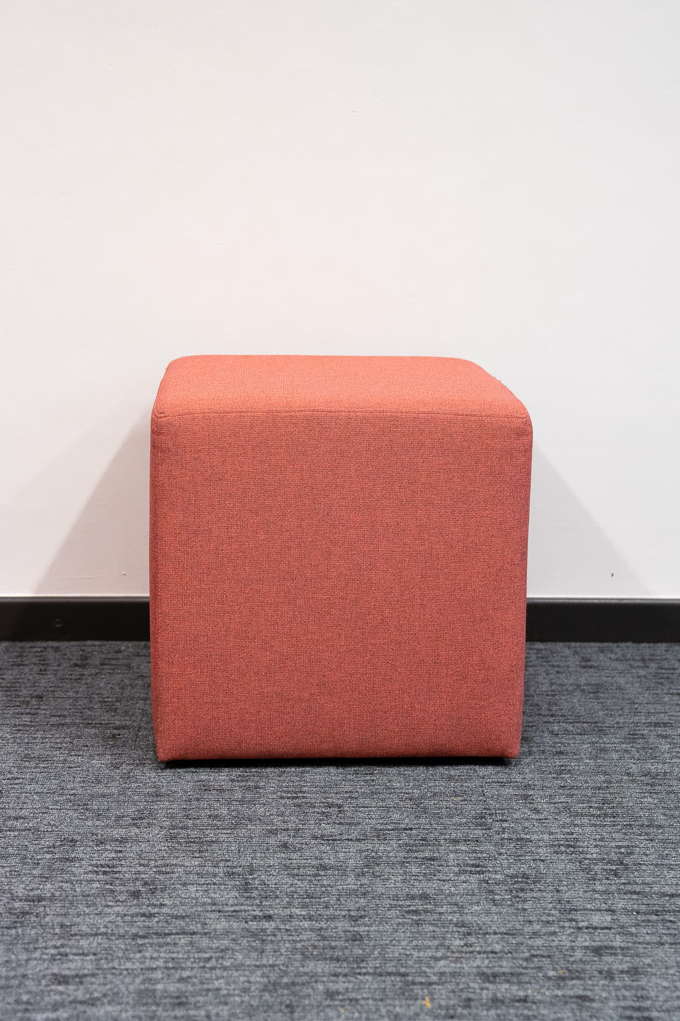 Terracotta square pouf