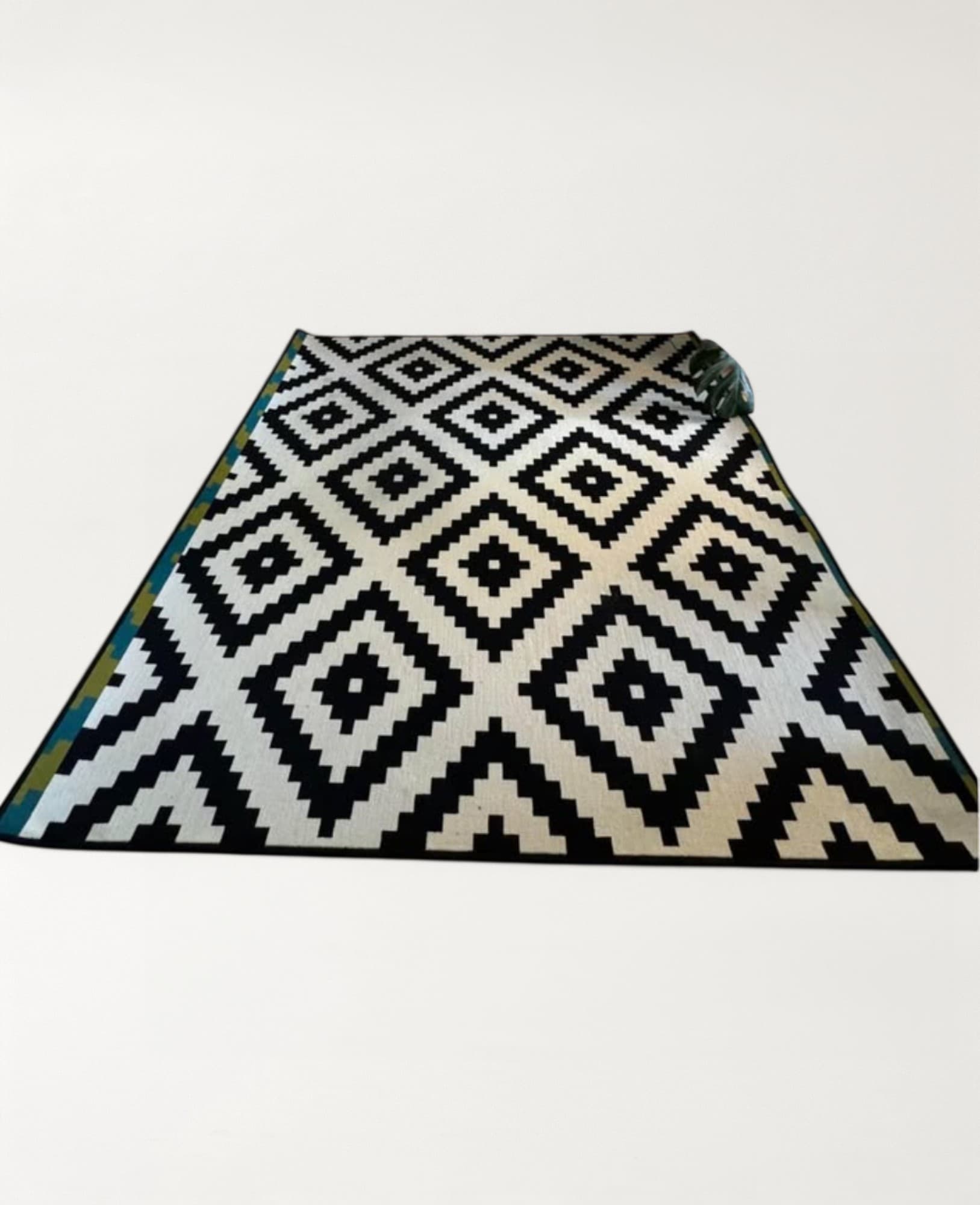 Ikea Lappljung Ruta square carpet