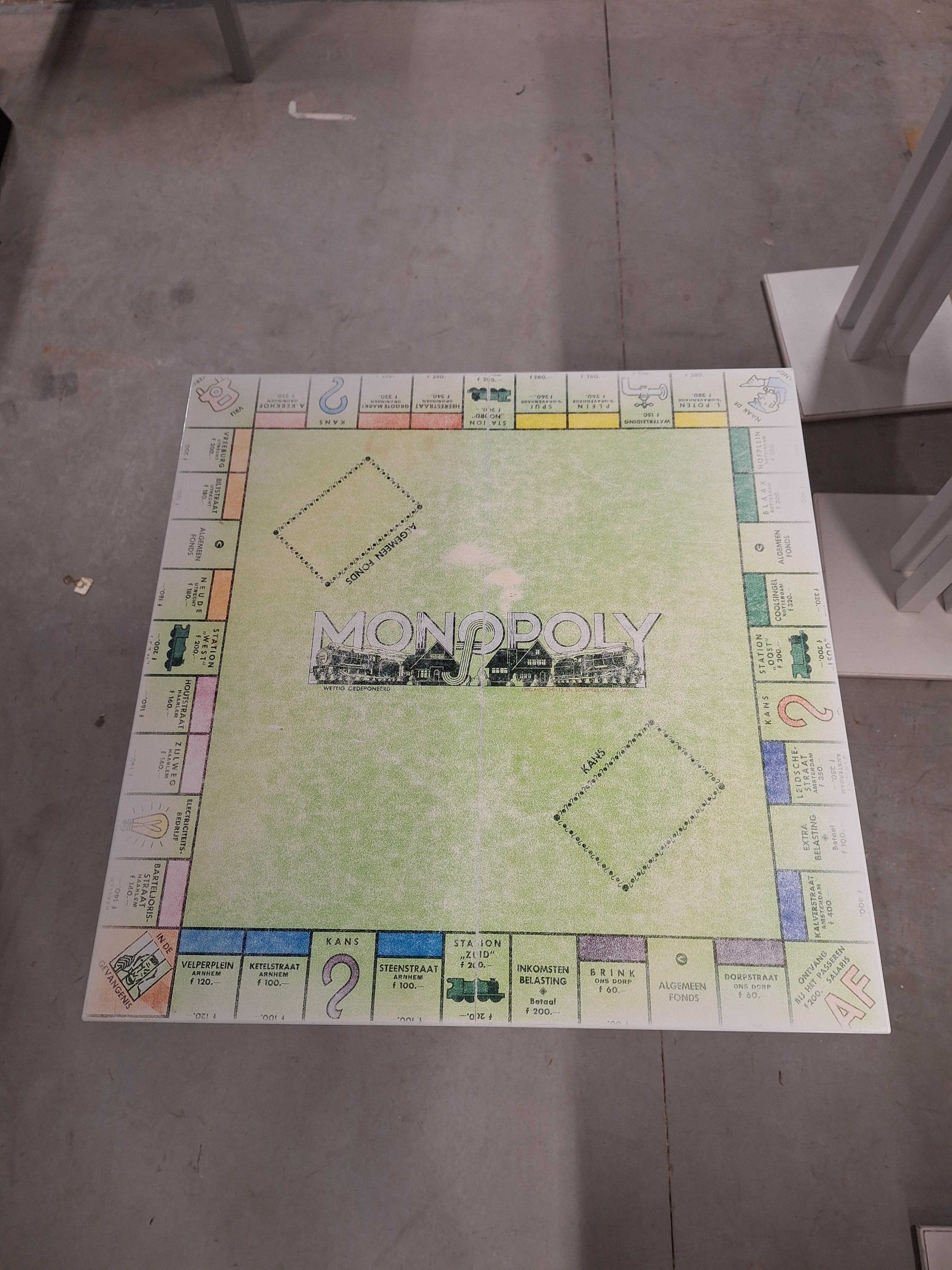 Monopoly green high vintage table