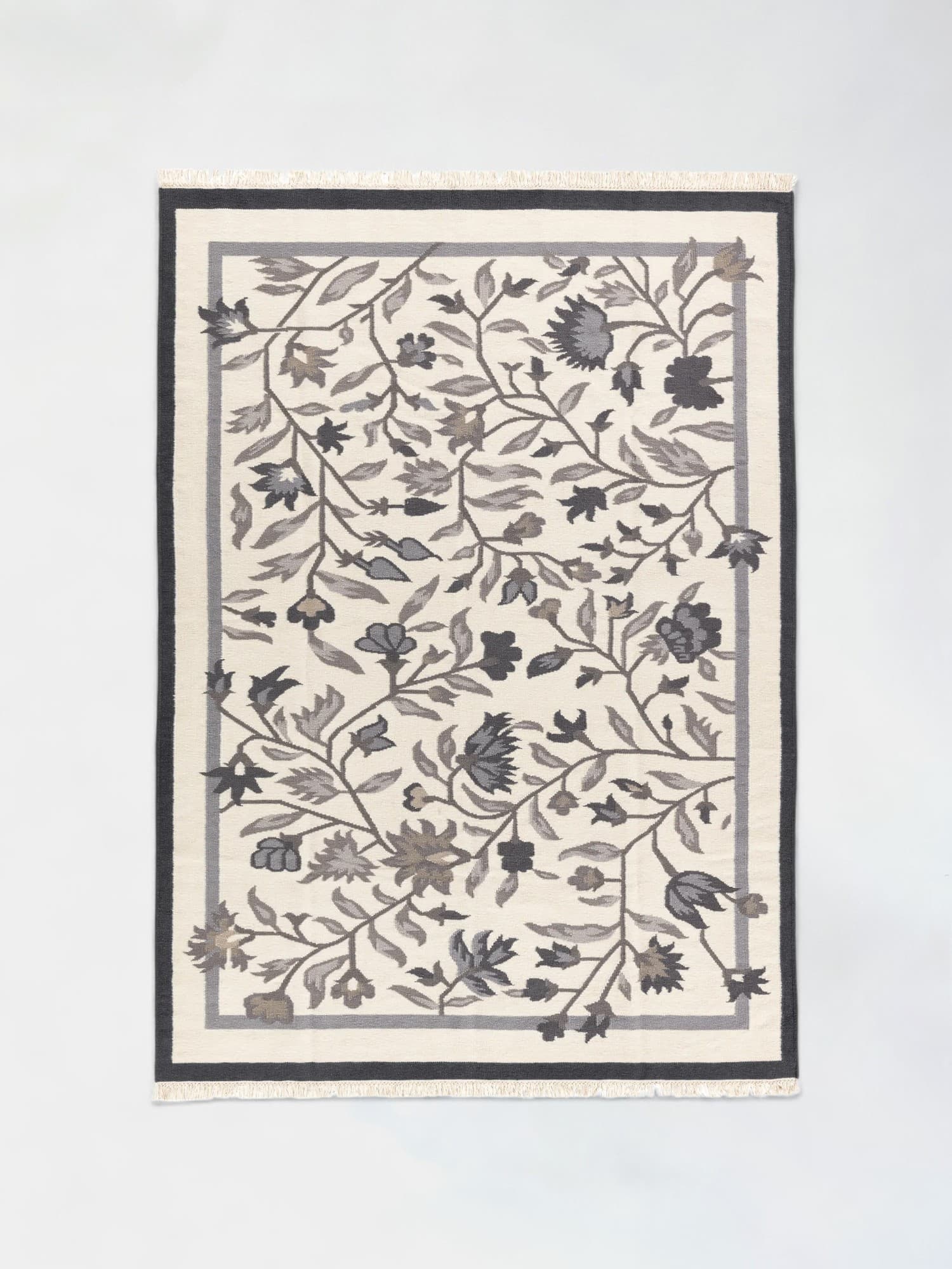 Carpet White and dark Bluegrey