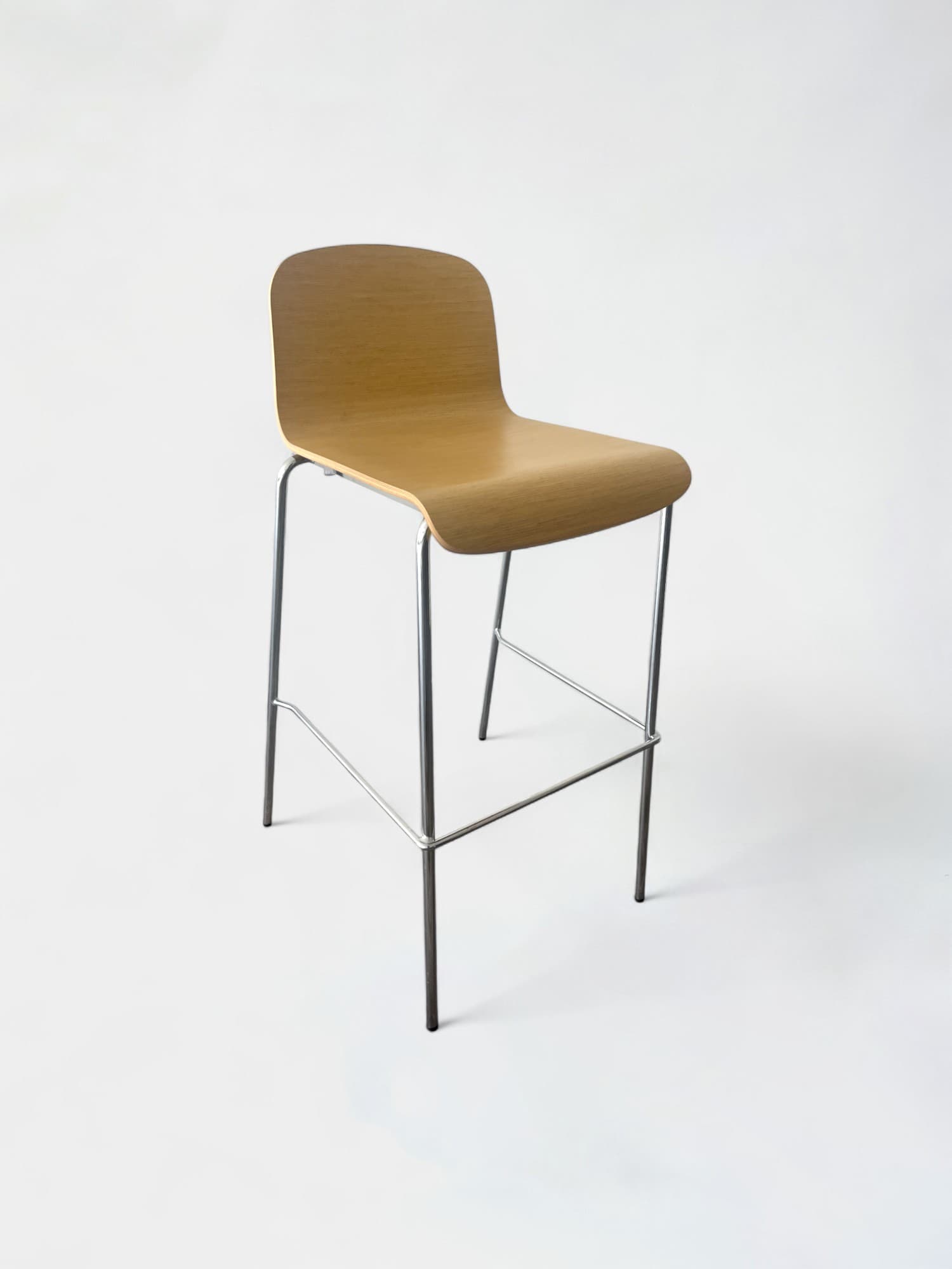 Light wooden high chair