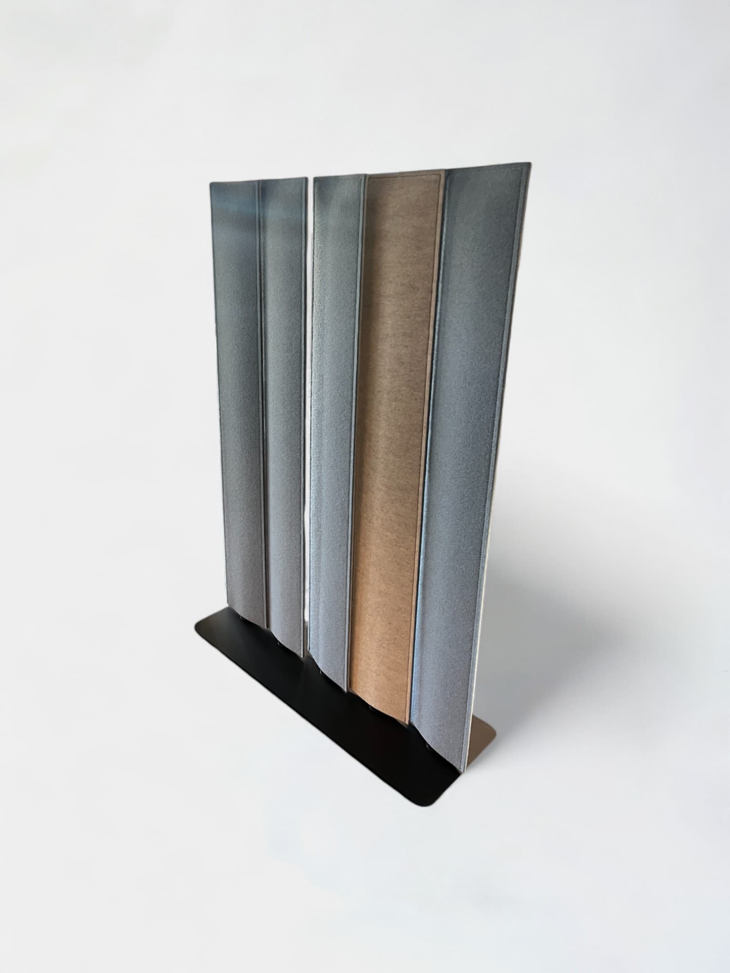 Buzzi Space Séparation de pièce grise et bleue