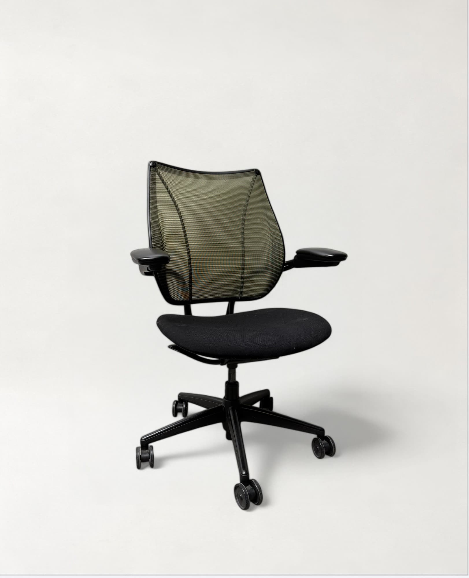 Humanscale Dark Yellow Mesh Office Chair with Adjustable Armrests
