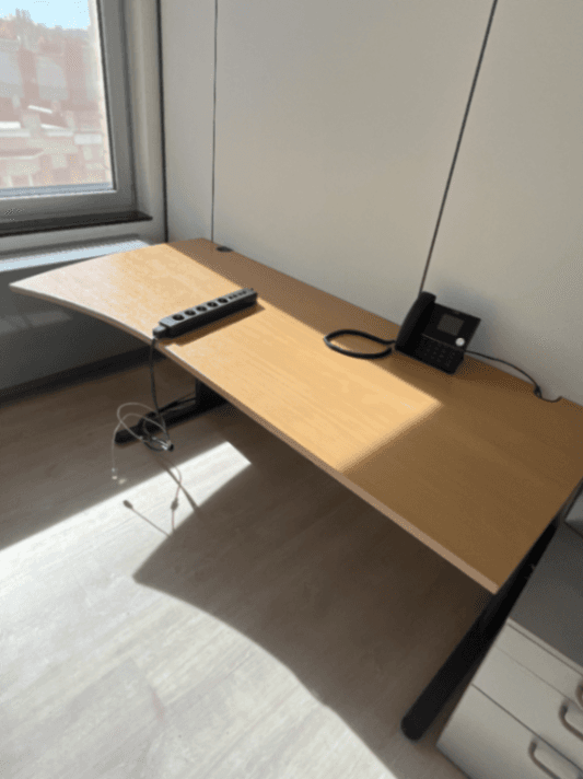 Laminate wooden curved desk