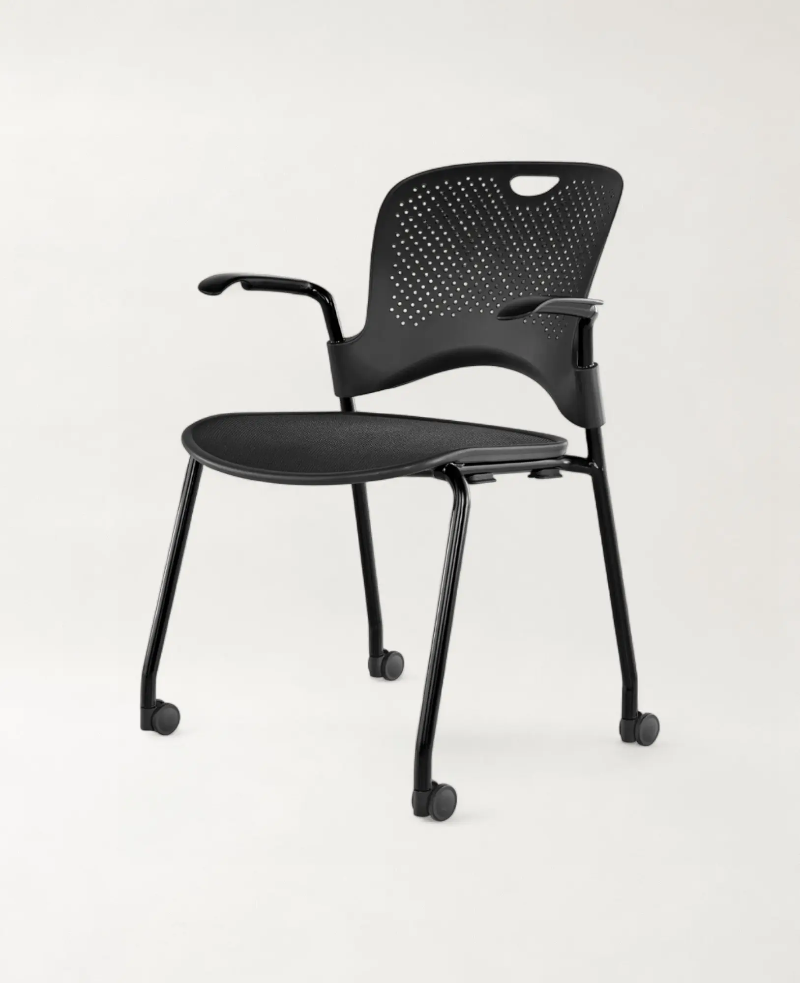 Herman Miller Zwarte Mesh Bureaustoel met Wielen en Armleuningen