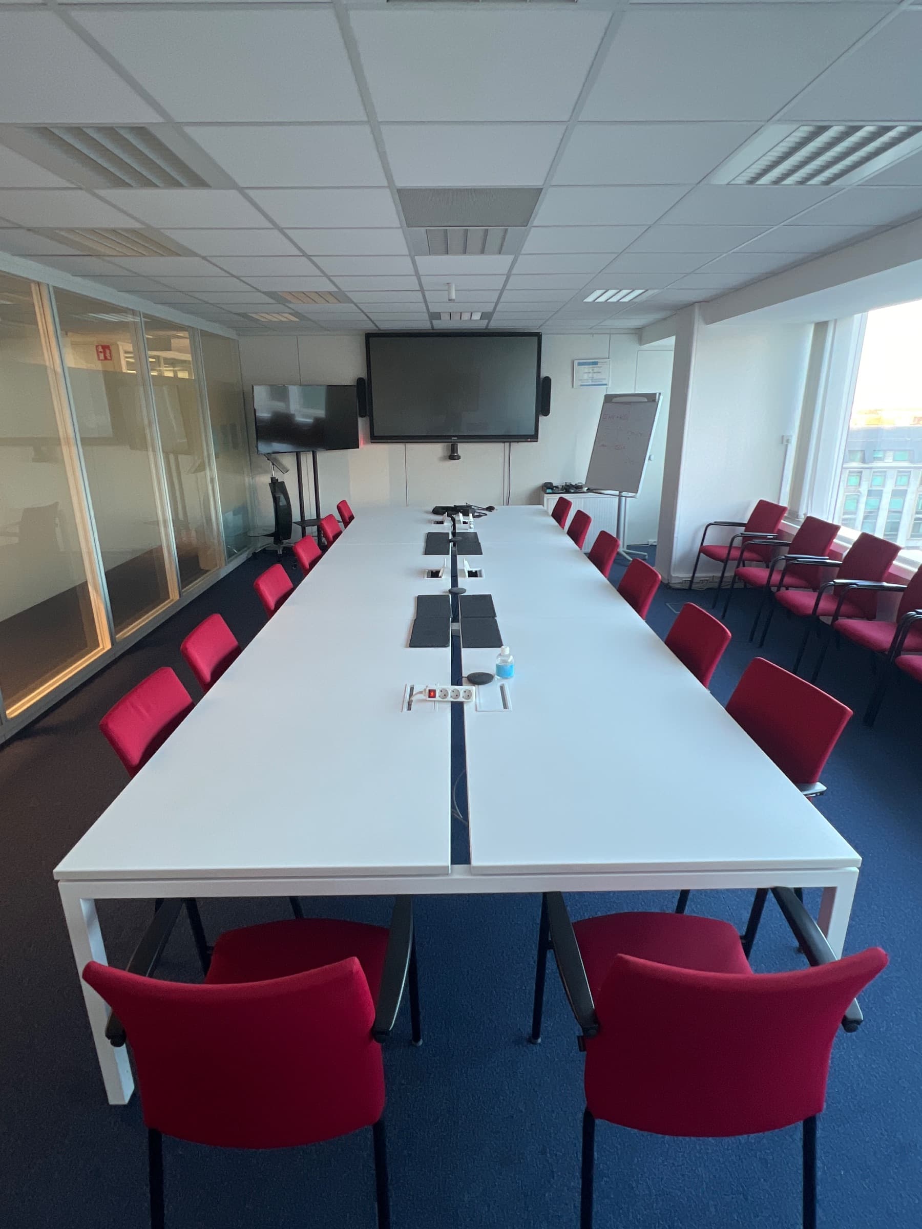 540 cm witte houten vergadertafel