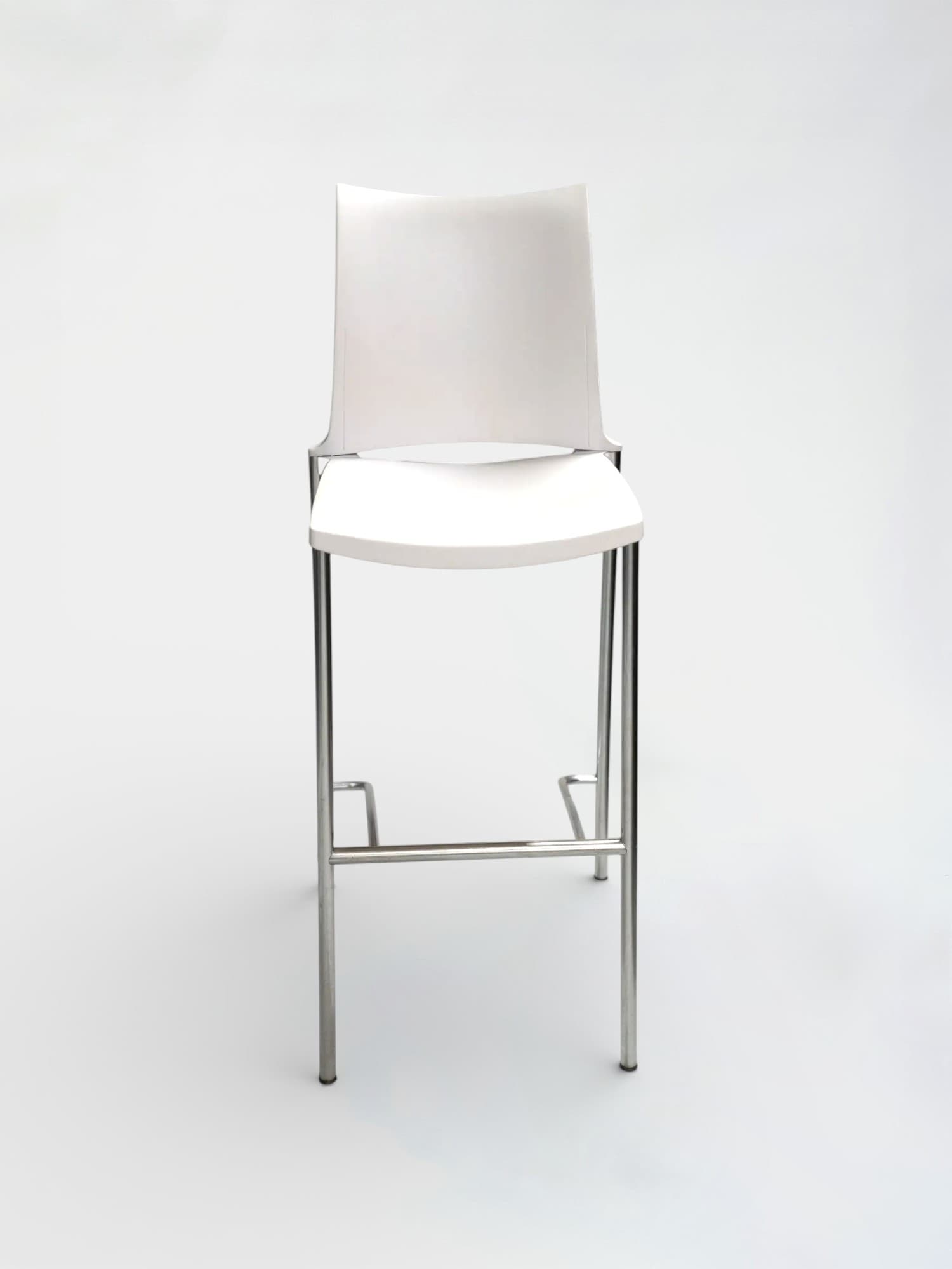 Kusch+Co Chaise de bar haute blanche avec structure chromée et repose-pieds