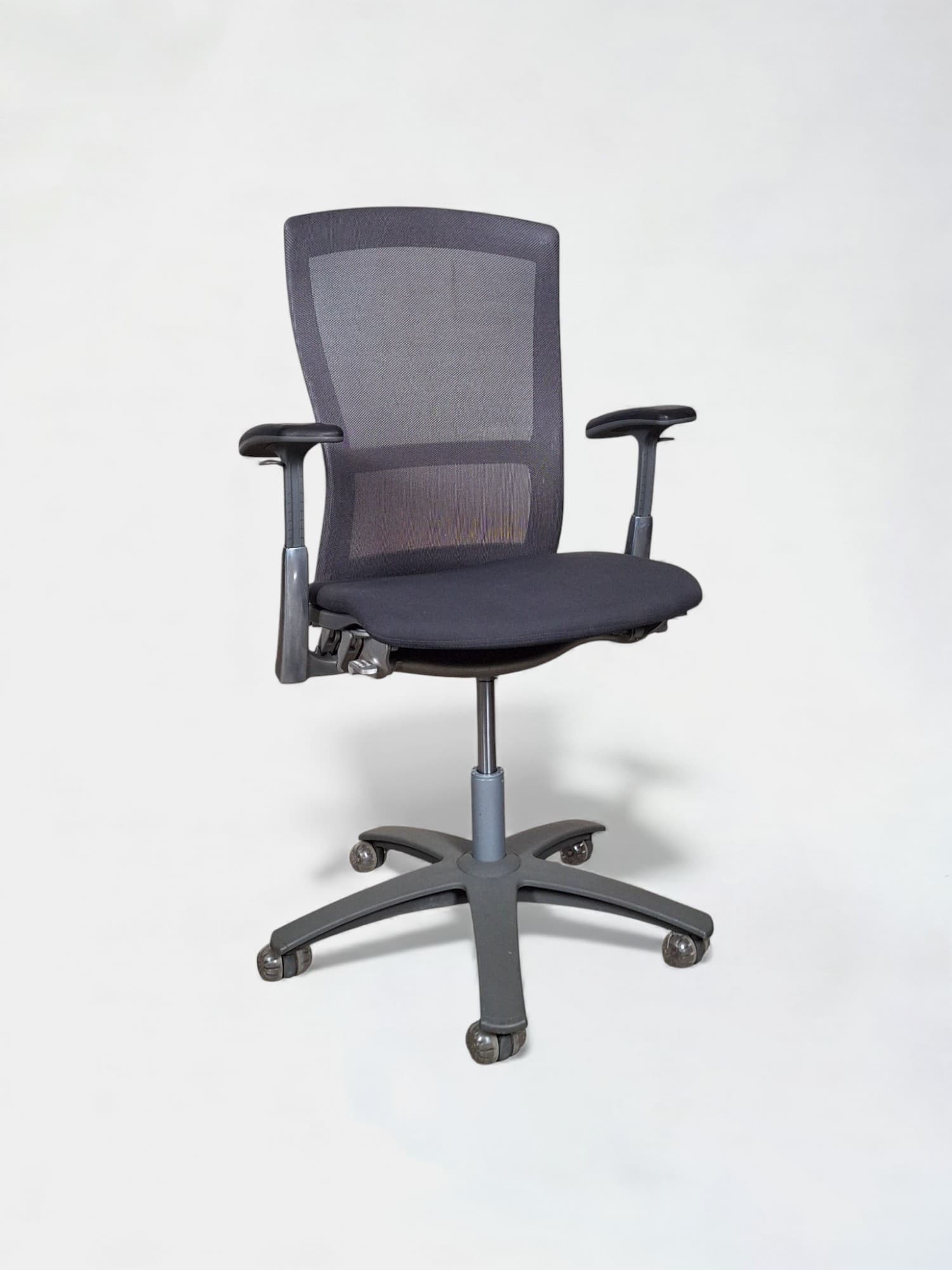 Knoll office chair - LIFE