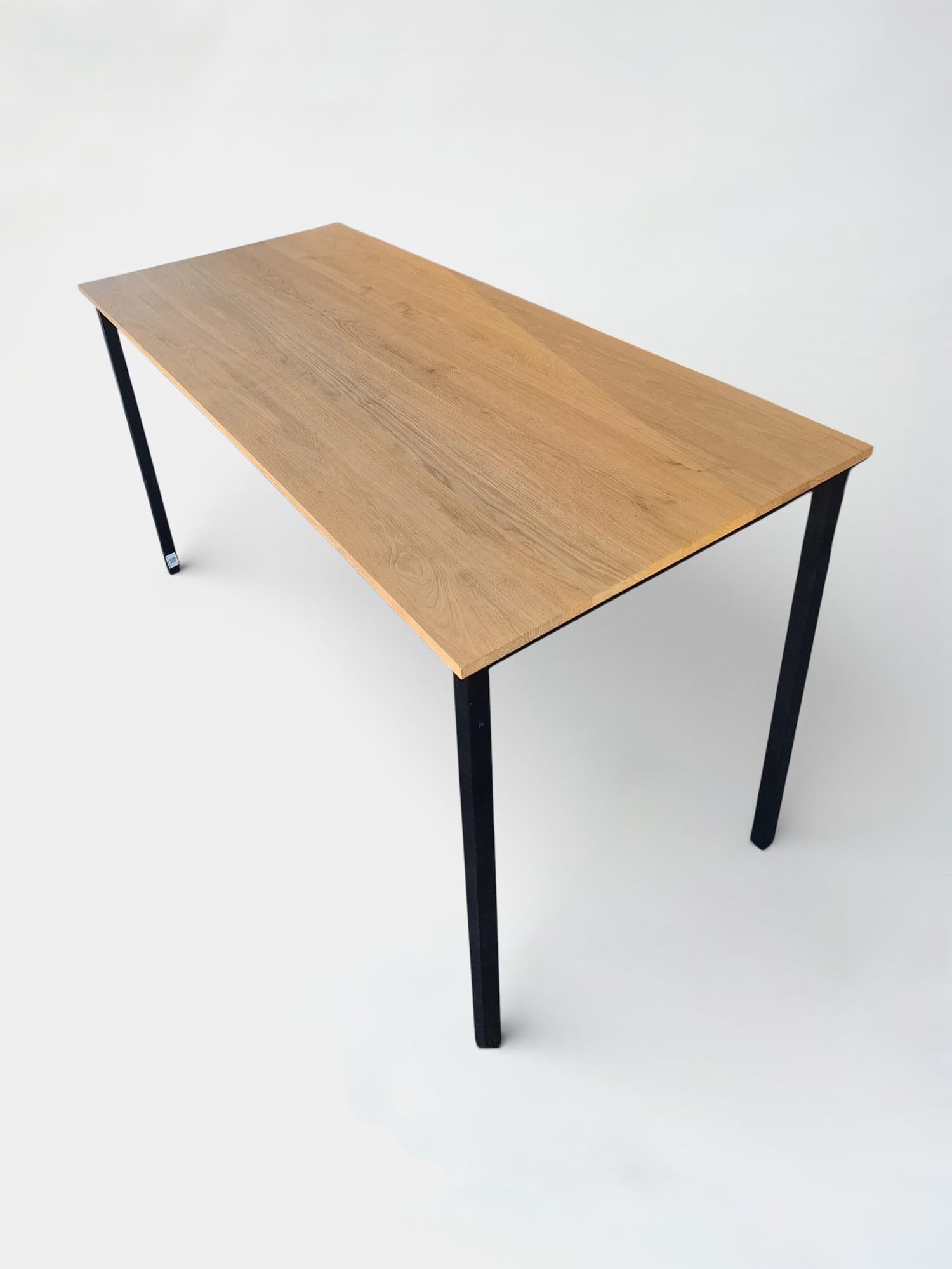 Wooden 200cm high table with black structure